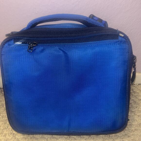 Titan Deep Freeze Blue Expandable Insulated, Adjustable Strap Lunch Box - Picture 2 of 8